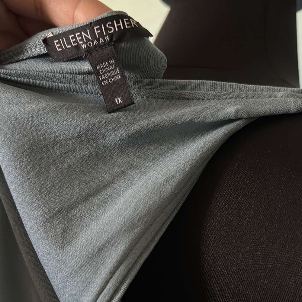 Eileen Fisher Gray Sleeveless Relaxed Tank Top - Picture 4 of 6